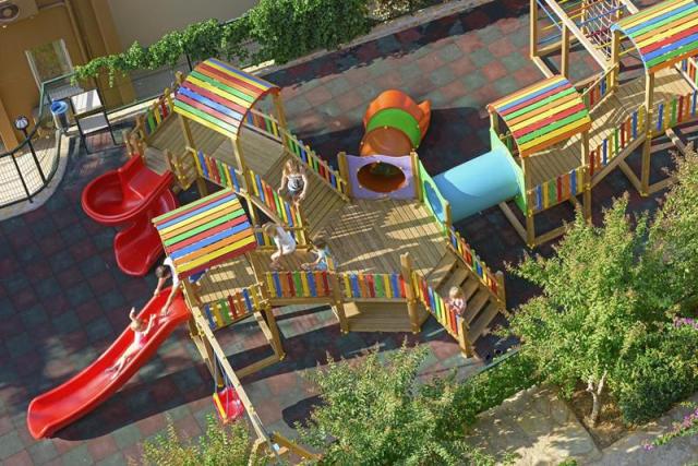 Club Paradiso Resort Hotel