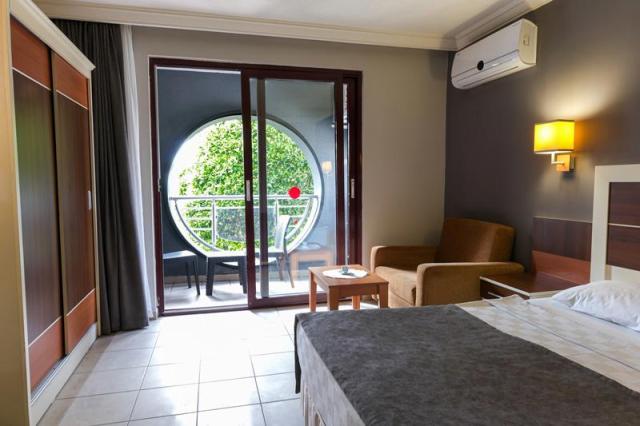 Kaila Krizantem Hotel