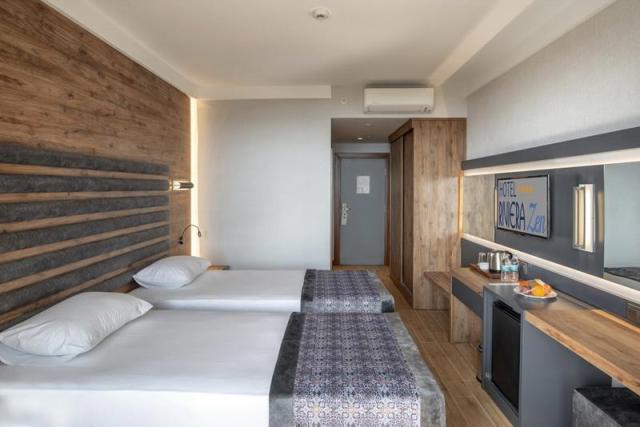 Riviera Zen Hotel