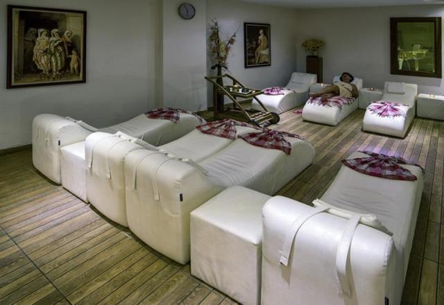 Riviera Hotel & Spa