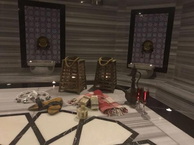 Riviera Hotel & Spa
