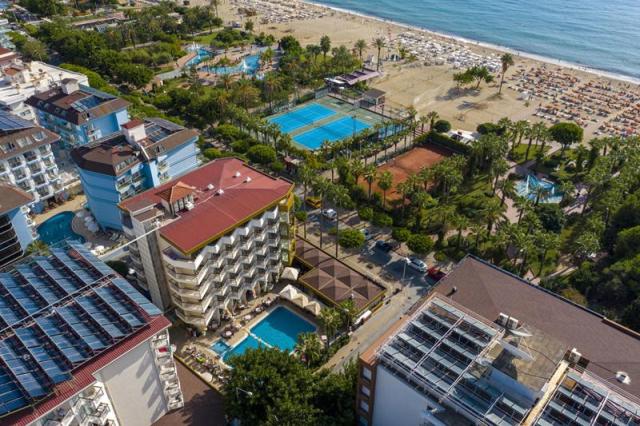 Riviera Hotel & Spa