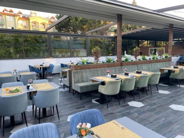 Alessia Hotel