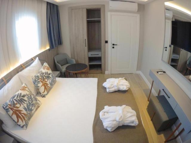 Alessia Hotel