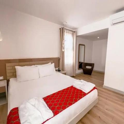 Puding Marina Hotel