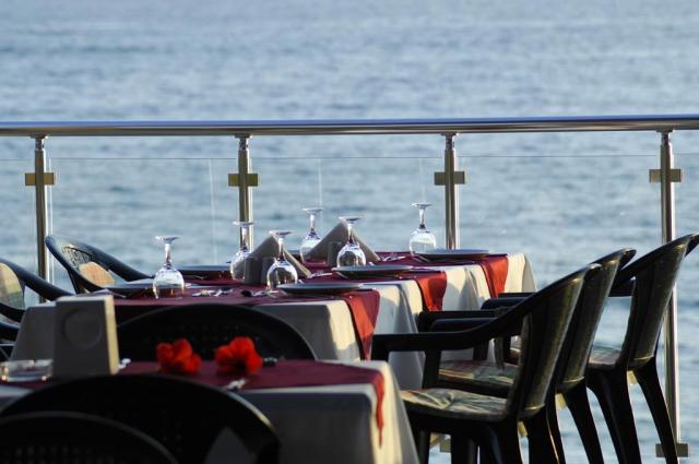 Aska Just In Beach Hotel