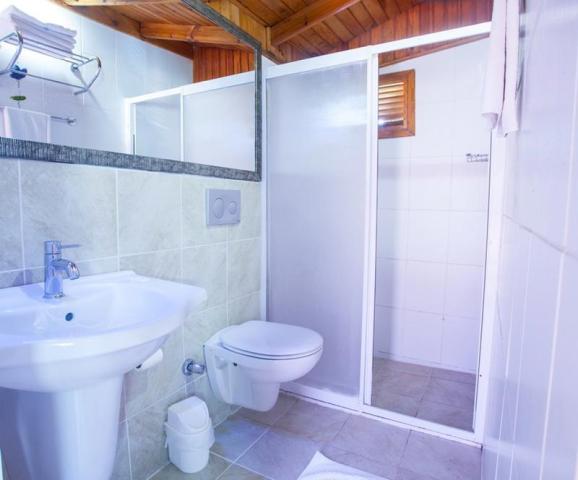 Leda Beach Hotel
