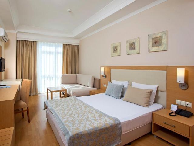 Titan Select Hotel