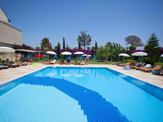 Titan Select Hotel