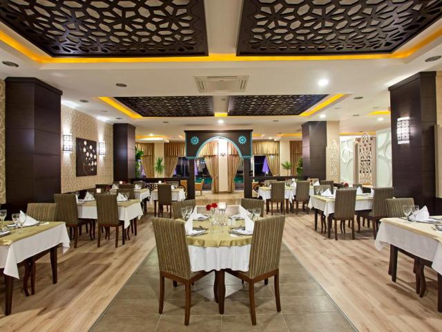 Titan Select Hotel