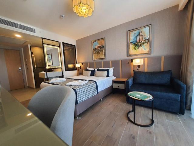 Sunthalia Hotels & Resort