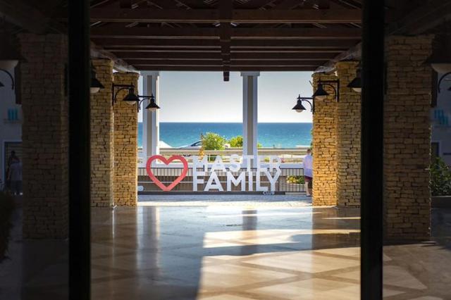 Master Family Club Hotel