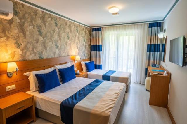 Master Family Club Hotel