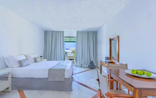 Knossos Beach Hotel