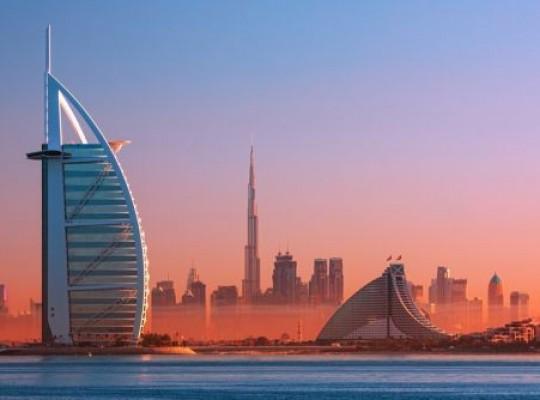 Húsvéti kalandok Dubajban és Abu Dhabiban - csoportos utazás magyar idegenvezetővel 2026.04.03-08.