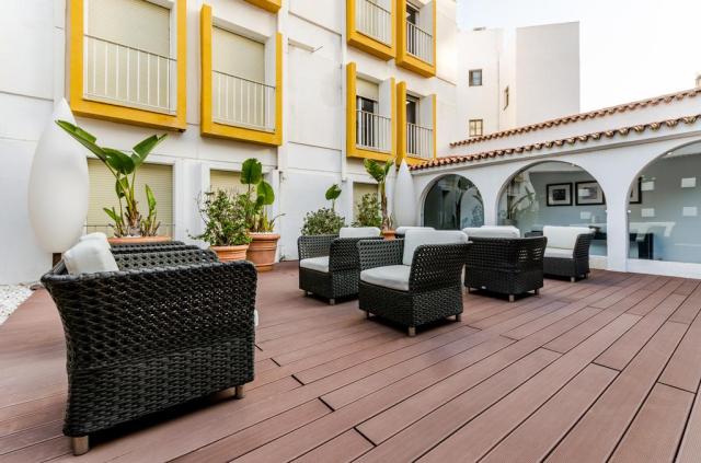 Virgen de los Reyes Hotel