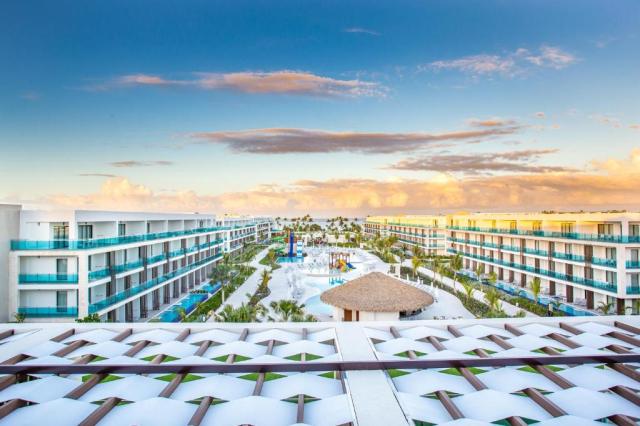 Serenade Punta Cana Beach & Spa Resort