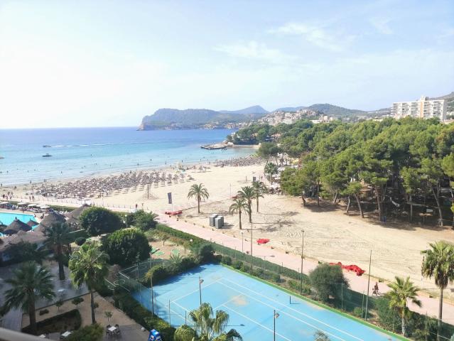 Beverly Playa