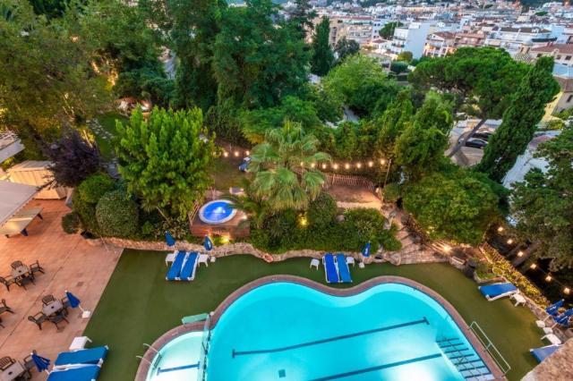 Hotel GHT Neptuno