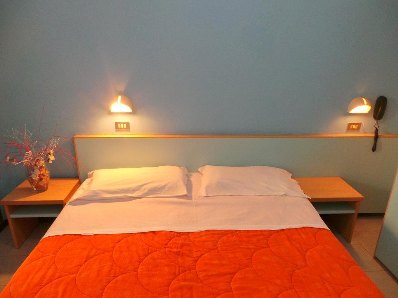 Silvana номера. Silvana Hotel Стамбул. Silvana Hotel Стамбул 4. Отель Clove Silvana. Silvana Hotel 4* Boutique.