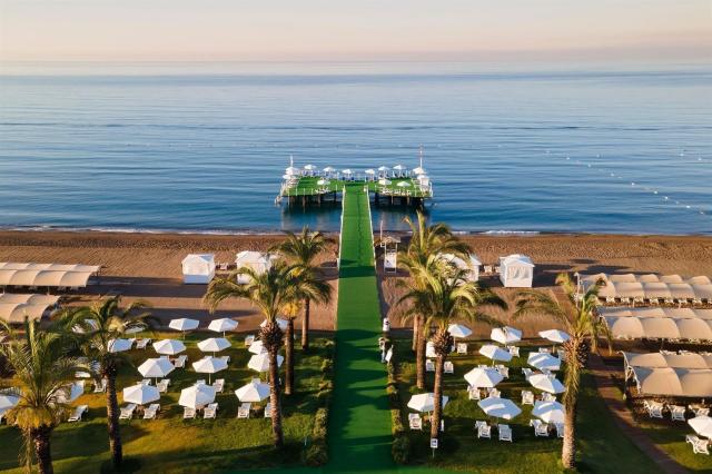Miracle Resort