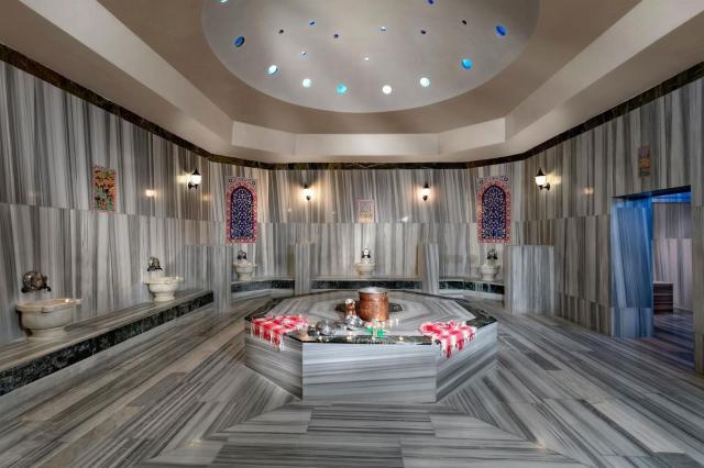 Miracle Resort