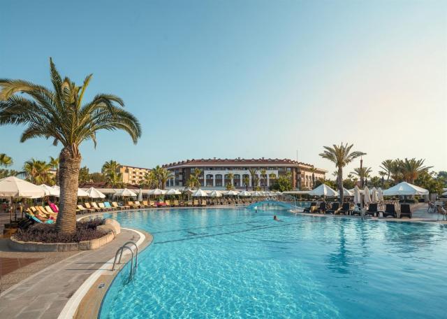 Club Hotel Turan Prince World