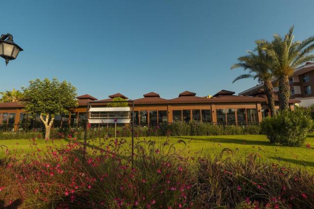 Club Hotel Turan Prince World