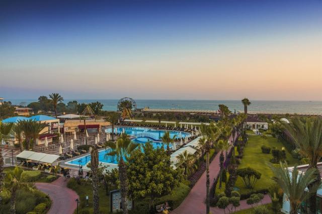 Club Hotel Turan Prince World