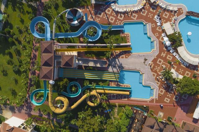 Club Hotel Turan Prince World