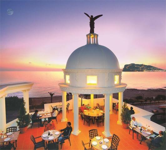 Antique Roman Palace Hotel