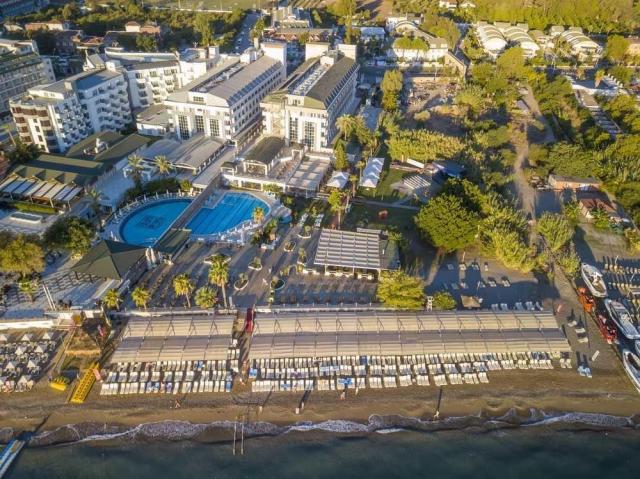 Armas Gül Beach