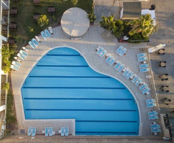 Armas Gül Beach