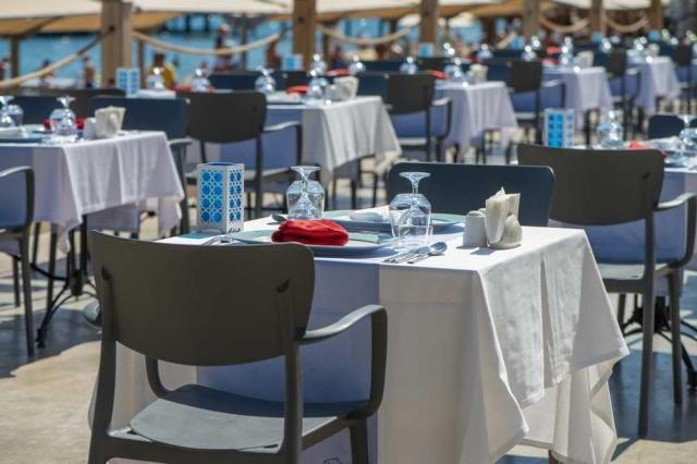 Armas Gül Beach