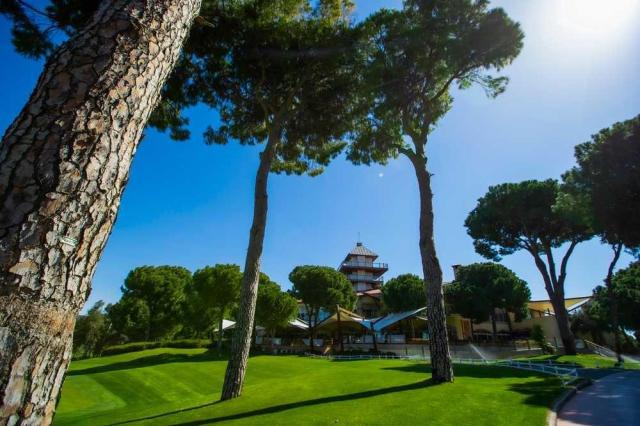 Voyage Belek Golf & Spa
