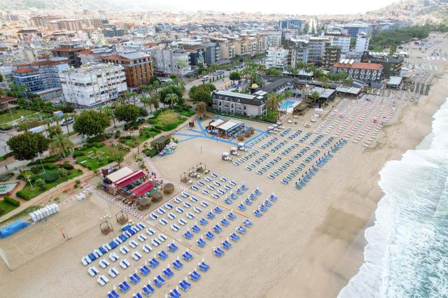 Tac Premiere Hotel & Spa