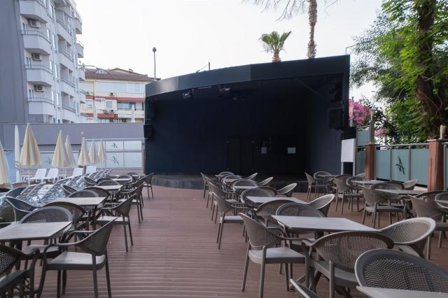 Ananas Hotel