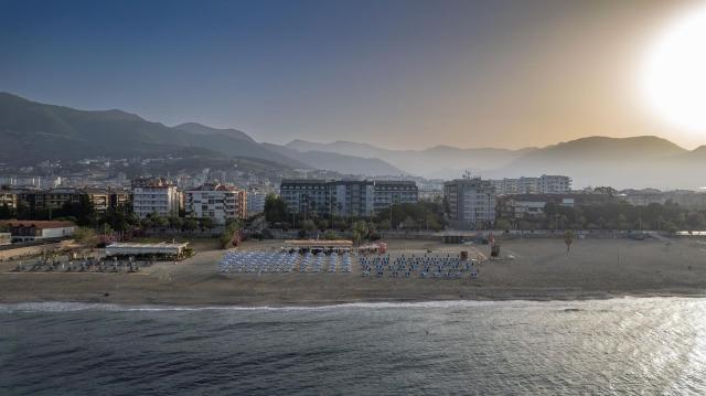 Ananas Hotel