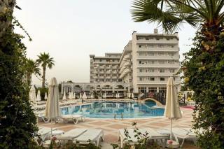 Holiday Garden Resort Hotel