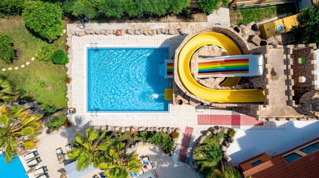 Villa Side Hotel