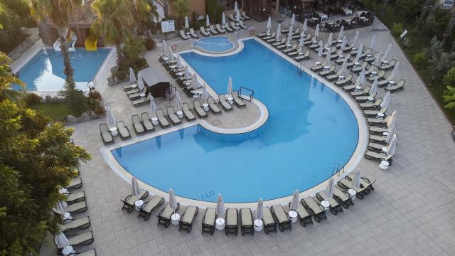 Villa Side Hotel