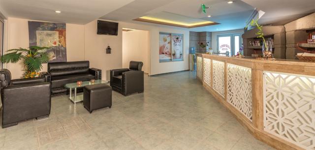 Villa Side Hotel