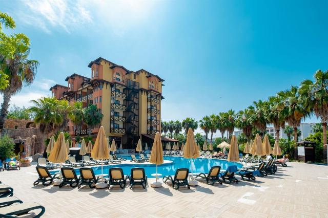 Villa Side Hotel