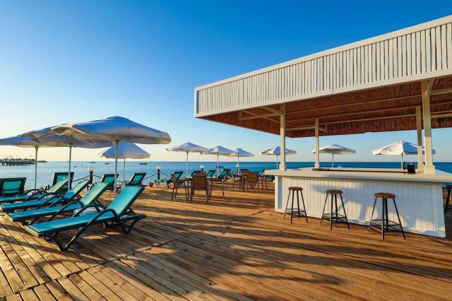 Amara Centro Resort 