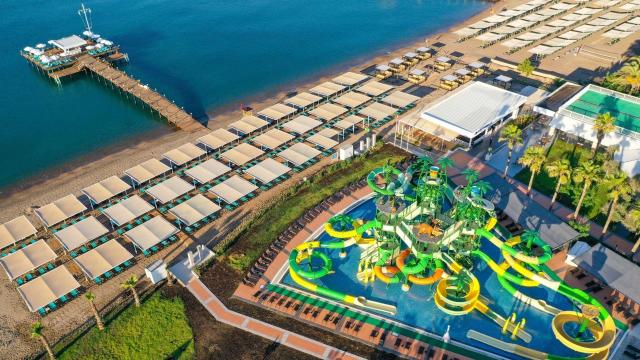 Amara Centro Resort 