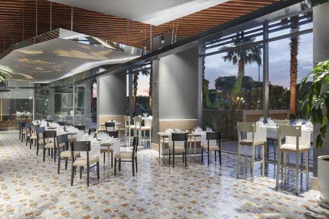 Kervansaray Lara Hotel