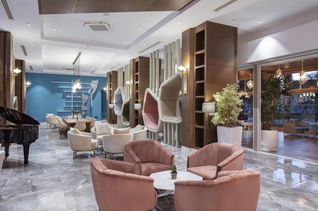 Kervansaray Lara Hotel
