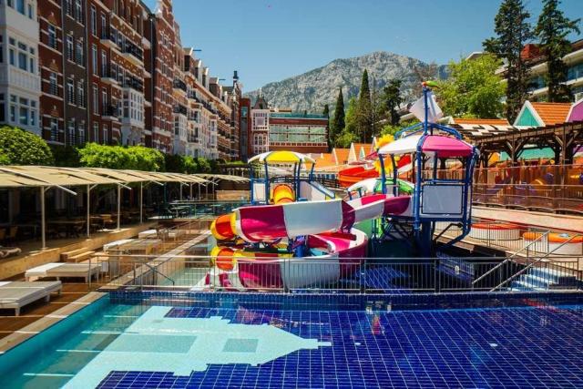 Orange Country Resort