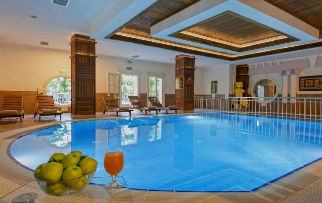 Club Paradiso Resort Hotel