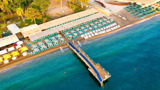 Crystal Hotels De Luxe Resort & Spa 